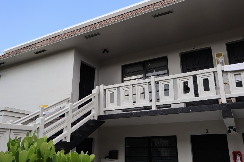 Building Photo - 5920 NW 16th Pl
