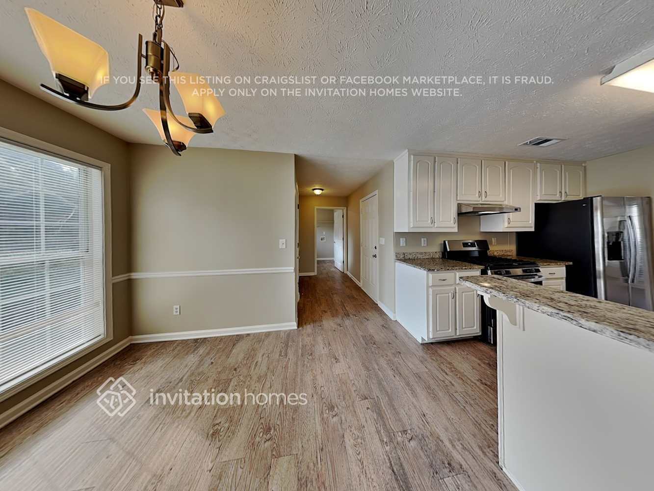 Building Photo - 1042 Simon Park Cir