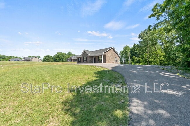 Building Photo - 73 McMurtry Rd