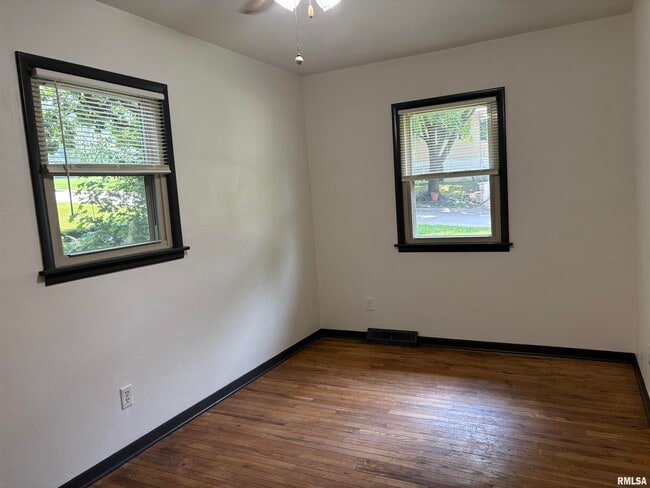 Building Photo - 2544 Glenn St