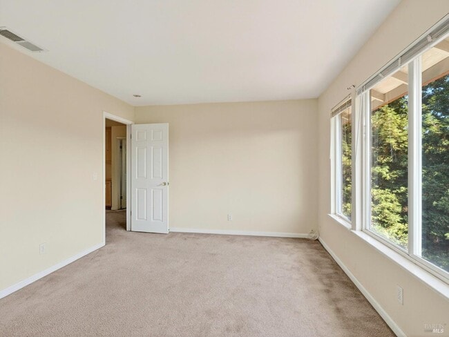 Building Photo - 5794 Owl Hill Ave