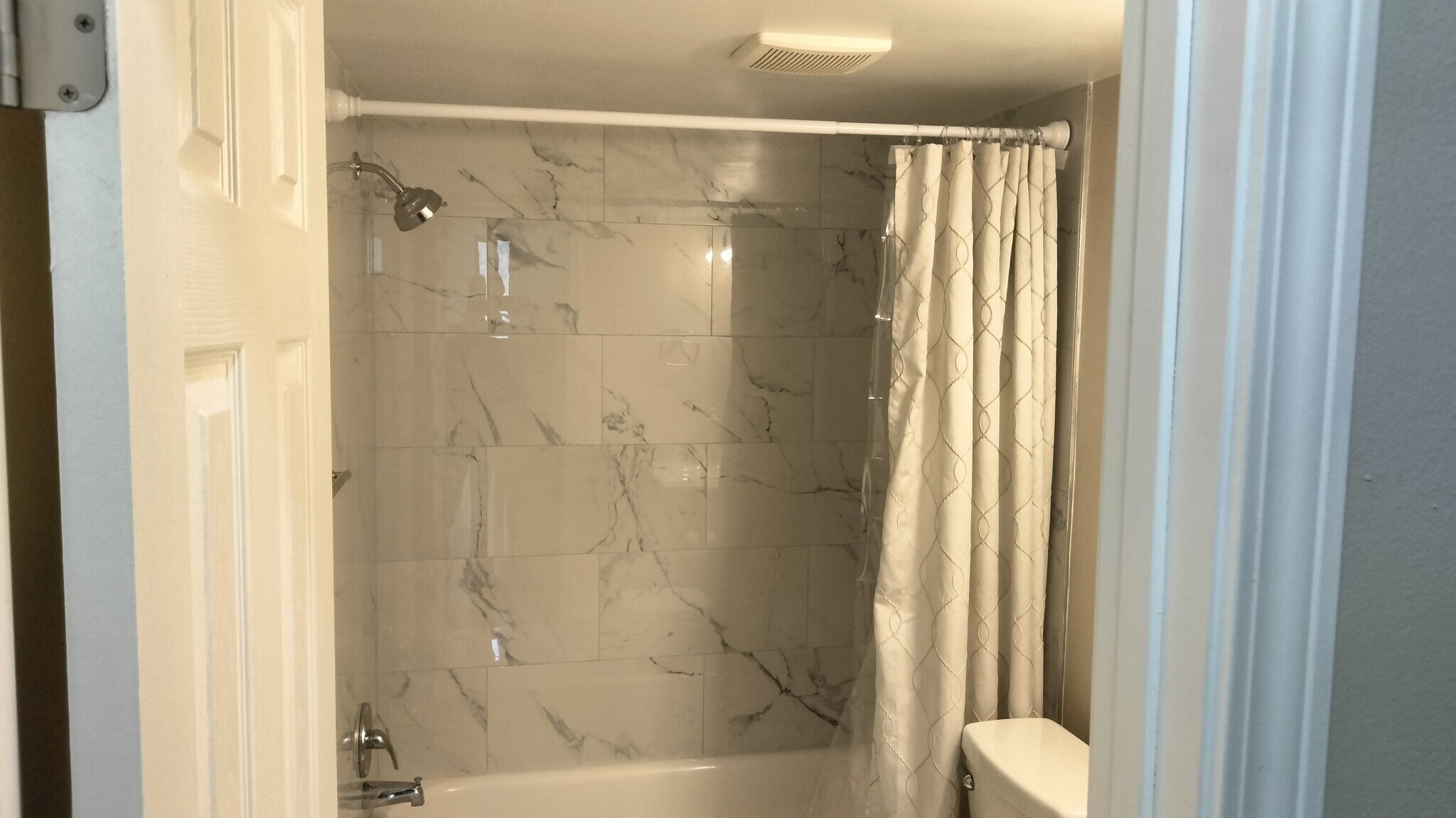 Building Photo - 112 Duvall Ln