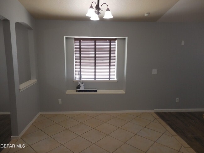 Building Photo - 14301 Desert Orchid Dr