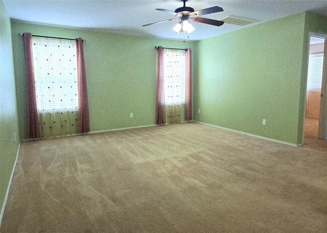 Building Photo - 133 Hillhouse Ln