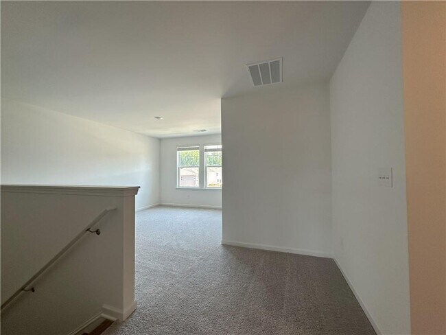 Building Photo - 612 Blue Sky Blvd