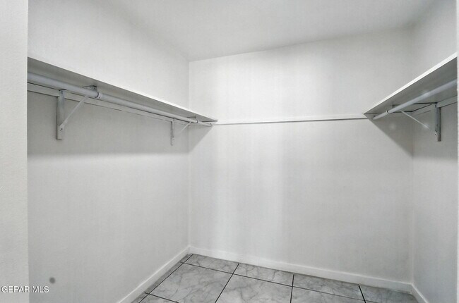 Building Photo - 408 San Blas Dr