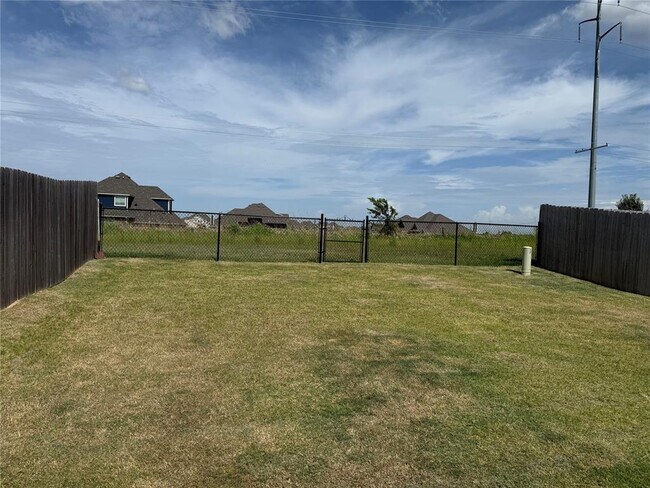 Building Photo - 11700 Krew Wy