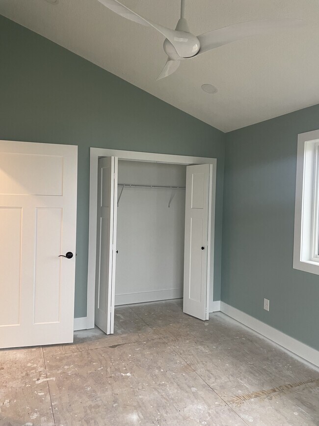 Building Photo - 3709 N Meridian Rd