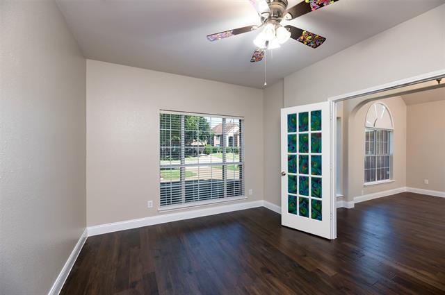 Building Photo - 9971 Knoll Trace Way
