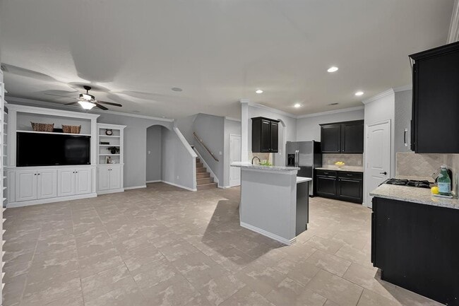 Building Photo - 31719 Dover Oaks Ln