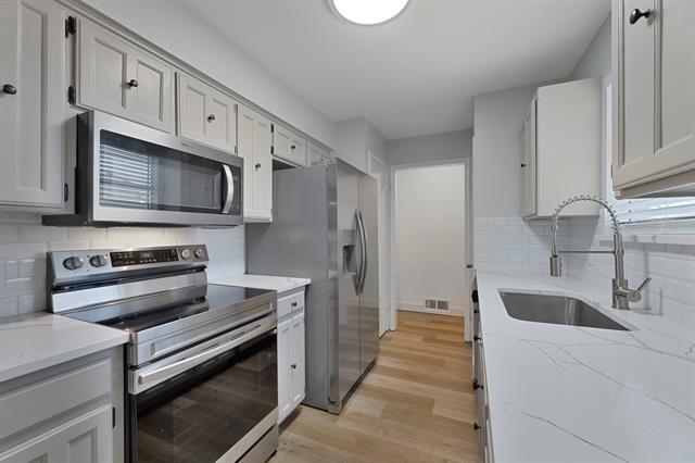 Building Photo - 5002 French Wood Dr