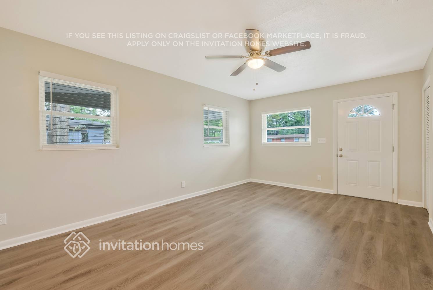 Building Photo - 8020 Pierre Dr