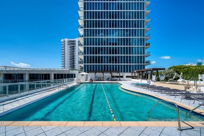 Building Photo - 6899 Collins Ave