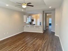 Building Photo - Apartment For Rent