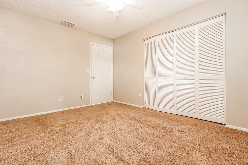 Building Photo - 2024 Shadow Pine Dr