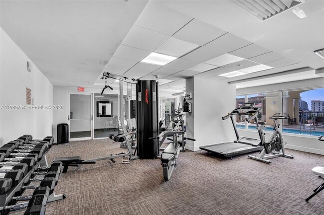 Building Photo - 1627 SW 37th Ave