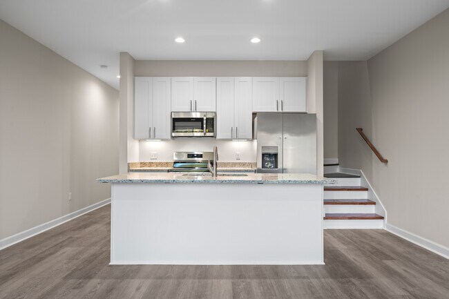 Building Photo - 167 Pebble Beach Pl