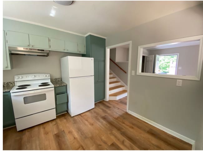 Building Photo - 3 BR/2BA | Newly Renovated Single Family Home | 1-Car Covered Parking | Large  backyard!