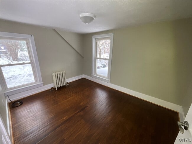 Building Photo - 127 Winslow St