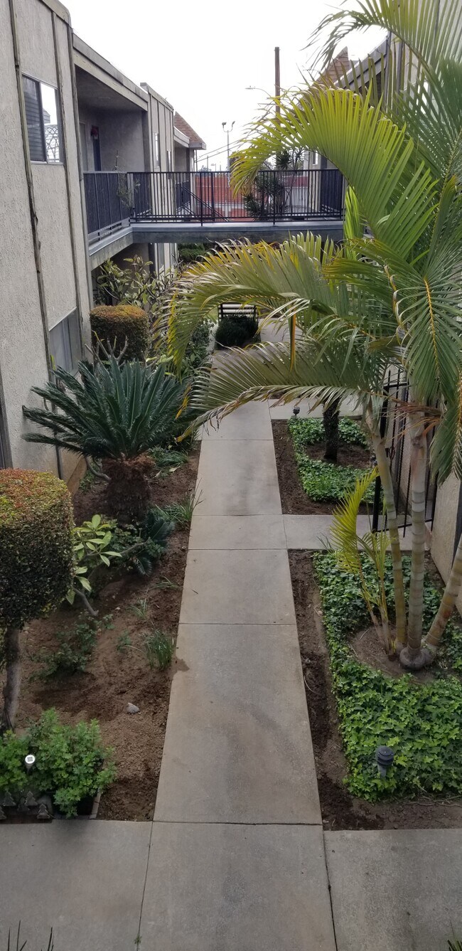 Building Photo - 17226 Grevillea Ave
