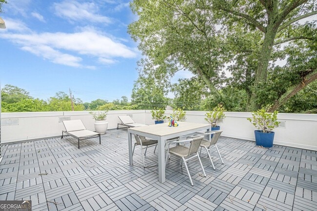 Building Photo - 2269 Briarwood Hills Dr NE