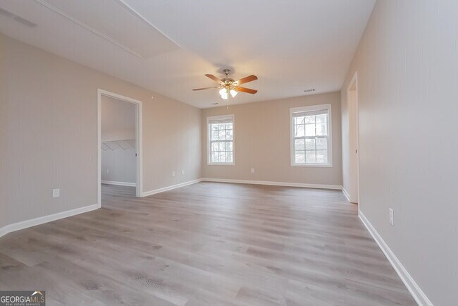 Building Photo - 859 Betsy Ross Trail