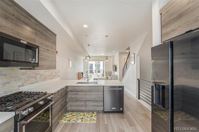 Primary Photo - 3435 W 63rd Ave