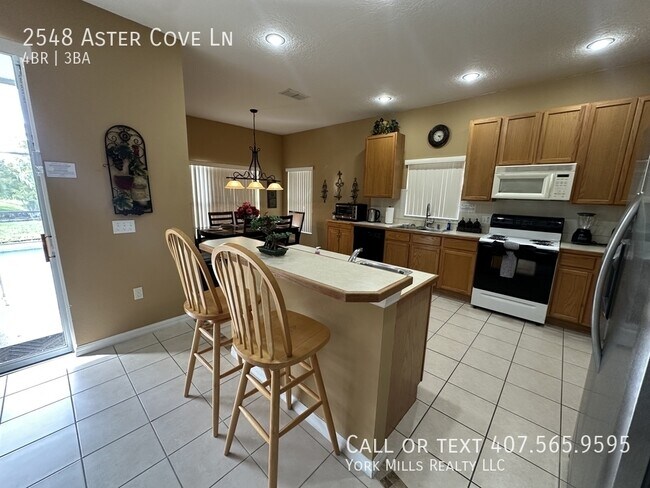 Building Photo - 2548 Aster Cove Ln