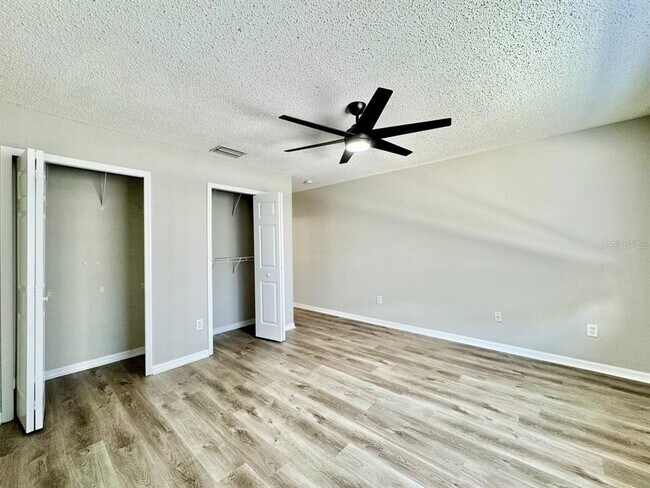 Building Photo - 10823 Brickside Ct