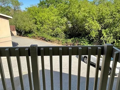 Building Photo - 291 Las Tablas Rd