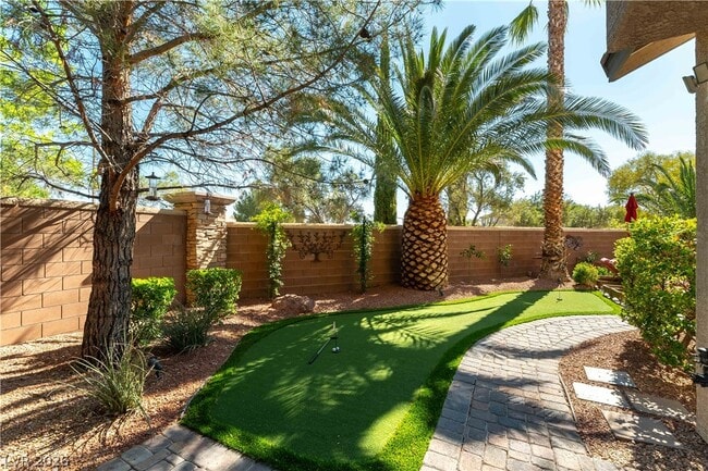 Building Photo - 1041 Baronet Dr