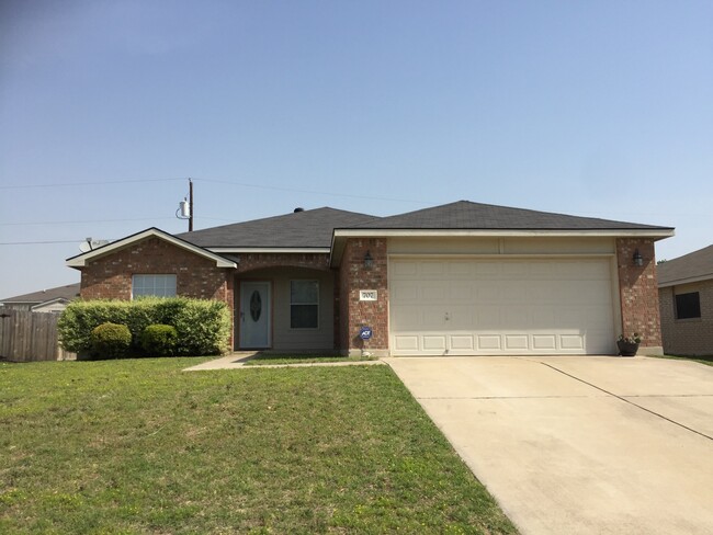 Primary Photo - 707 Bighorn Dr