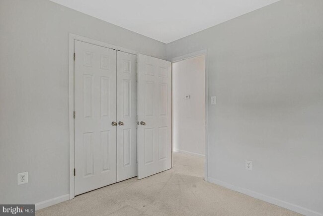 Building Photo - 1420 Knight Ave