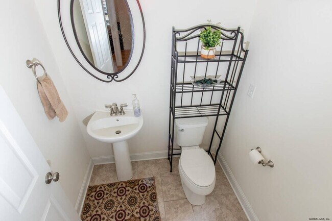 Building Photo - 106 Balsam Way