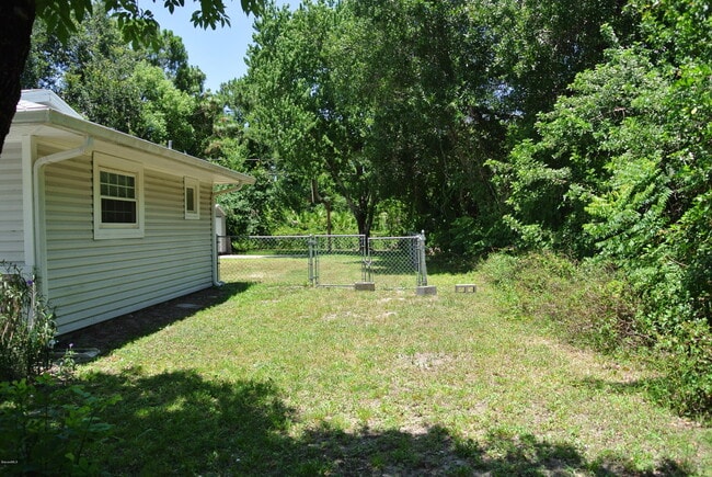 Building Photo - 3641 Jupiter Blvd SE