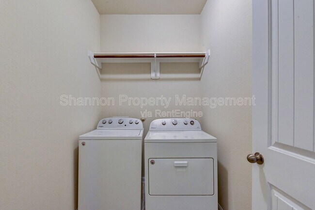 Building Photo - 3719 Don Giovanni Pl