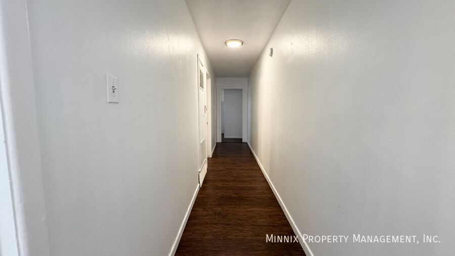 Building Photo - 4411 31st St