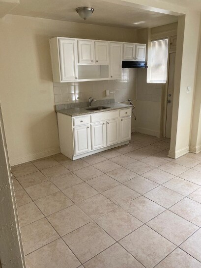 Building Photo - 3217 Elmley Ave