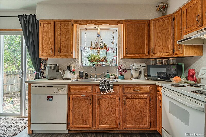 Building Photo - 808 N 24th St