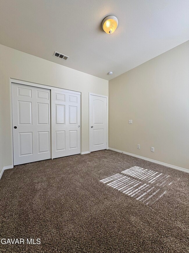Building Photo - 5730 Paddington Dr