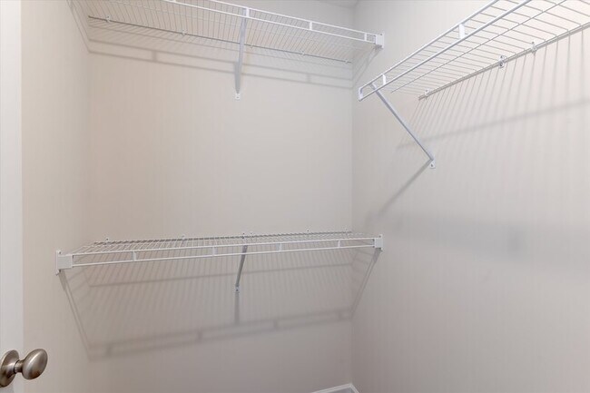 Building Photo - 2807 Cruze Dr