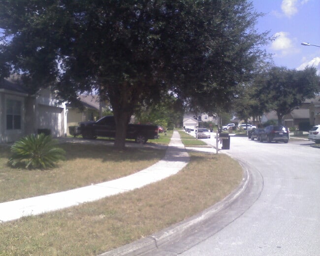 Building Photo - 2424 Cerberus Dr