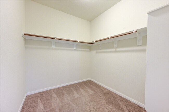 Building Photo - 5318 Hickory Harvest Dr