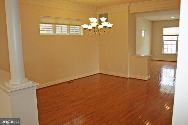 Building Photo - 12609 Horseshoe Bend Cir