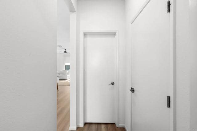 Building Photo - 5485 Seacliff Pl