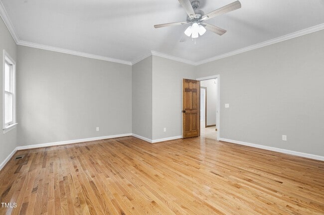 Building Photo - 1008 W Sterlington Pl