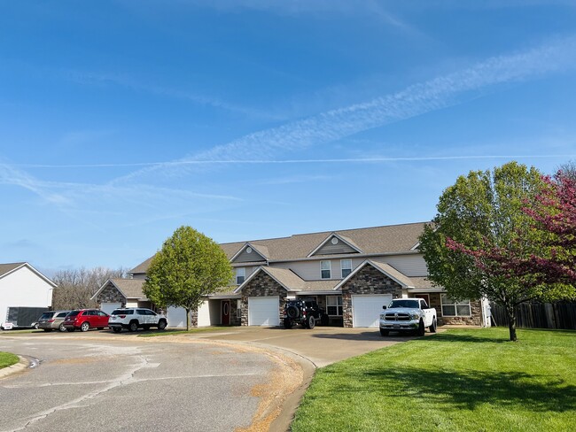 Primary Photo - 16144 Holy Cross Ln