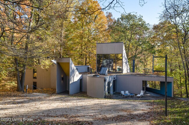 Building Photo - 6 Glen Arden Rd