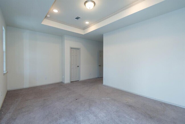 Building Photo - 3417 Avondale Vw Dr