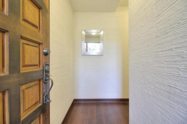 Building Photo - 1391 Gazdar Ct